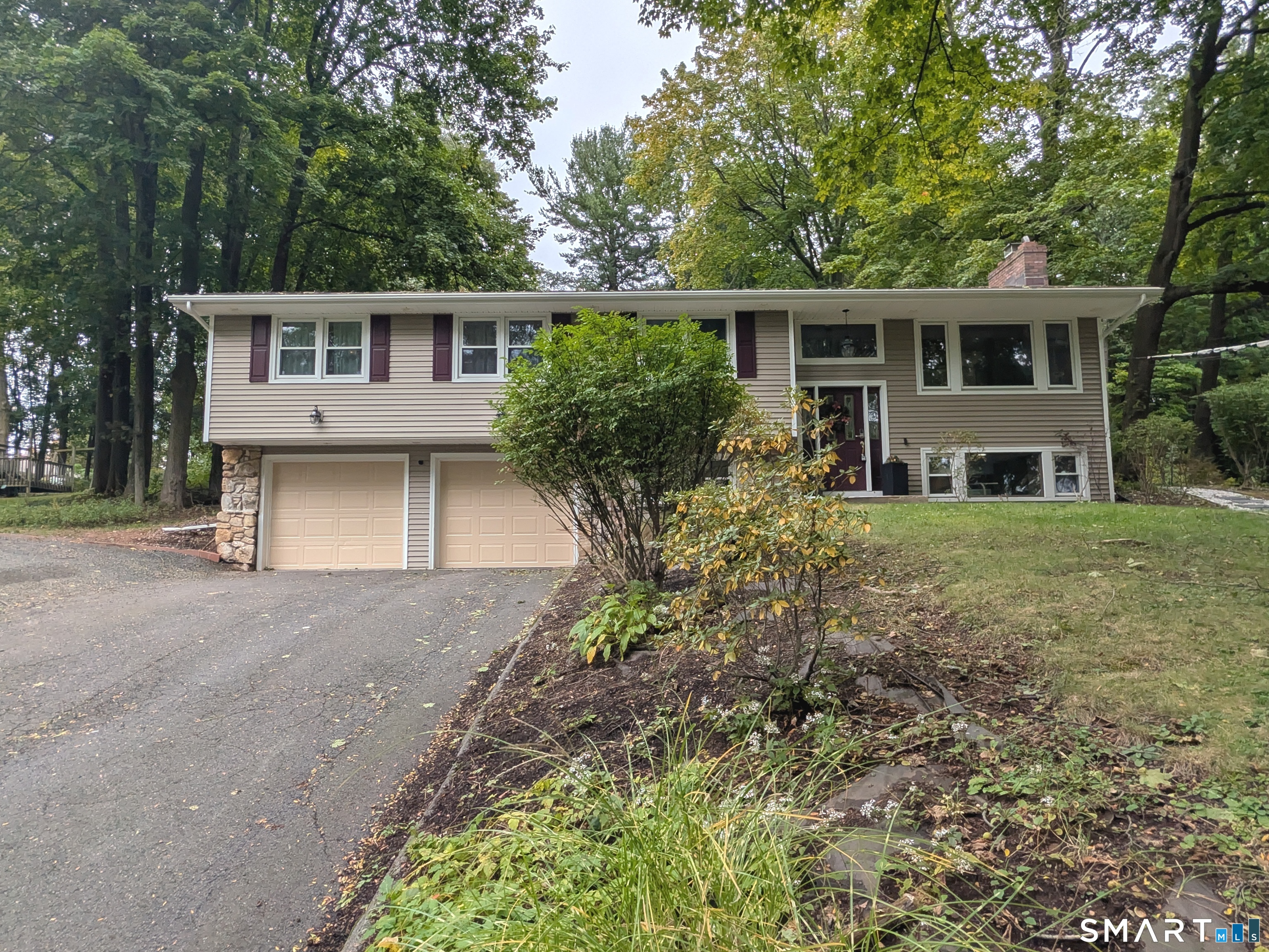 746 Avery Street South Windsor CT 06074