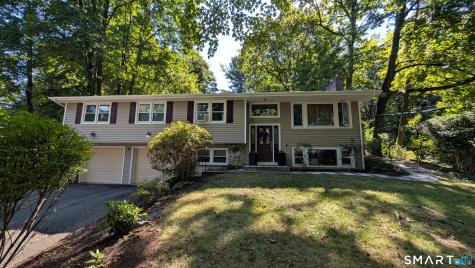 746 Avery Street South Windsor CT 06074