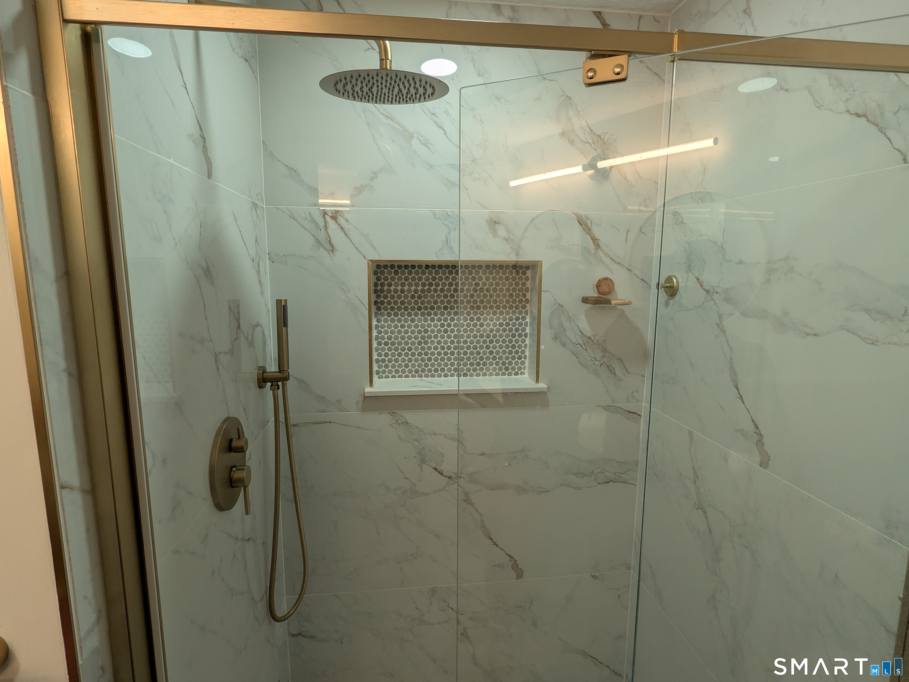 746 Avery Street South Windsor CT 06074