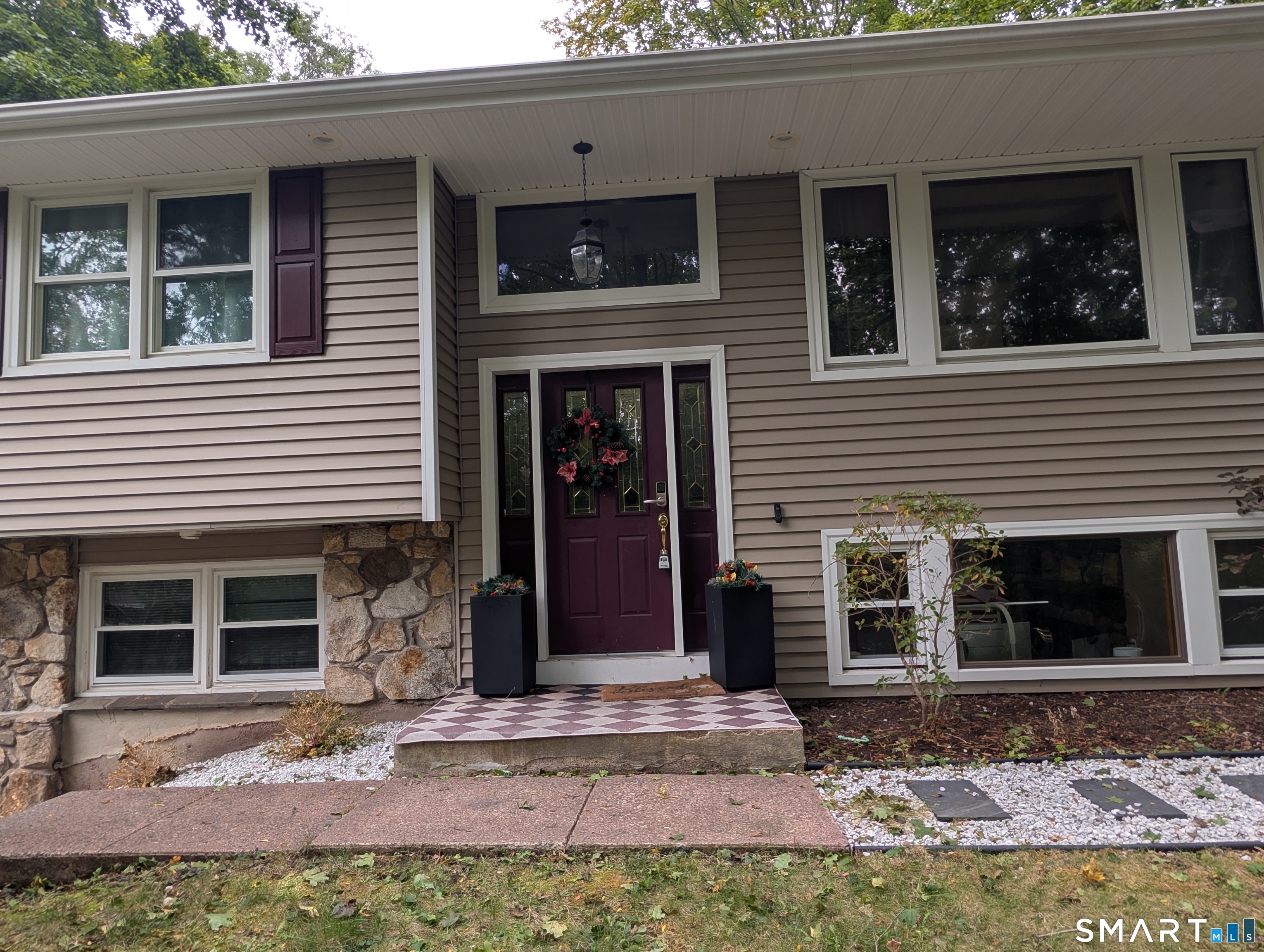 746 Avery Street South Windsor CT 06074