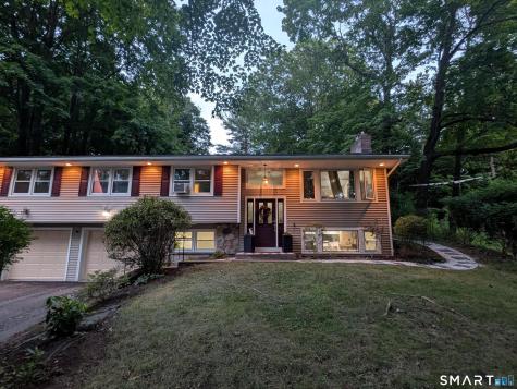 746 Avery Street South Windsor CT 06074