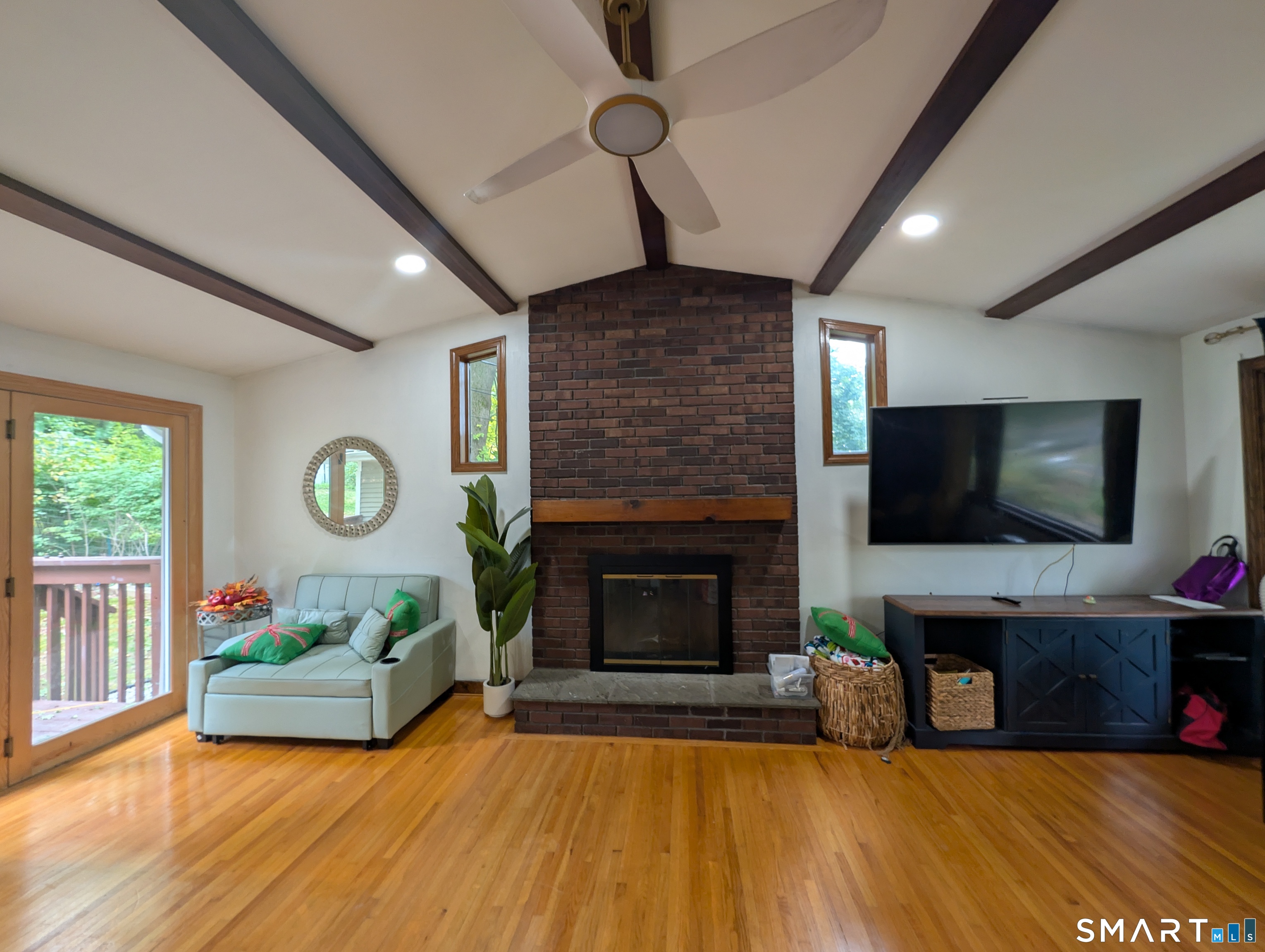746 Avery Street South Windsor CT 06074