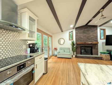 746 Avery Street South Windsor CT 06074