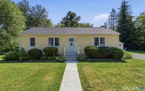 5 Blackwell Road Old Lyme CT 06371