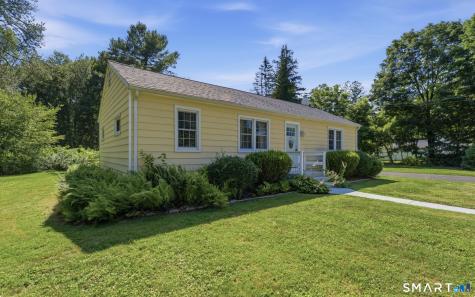 5 Blackwell Road Old Lyme CT 06371