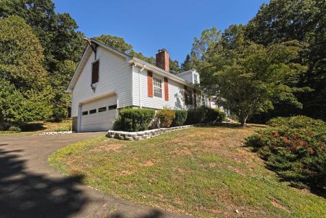 1350 Mount Carmel Avenue Hamden CT 06518
