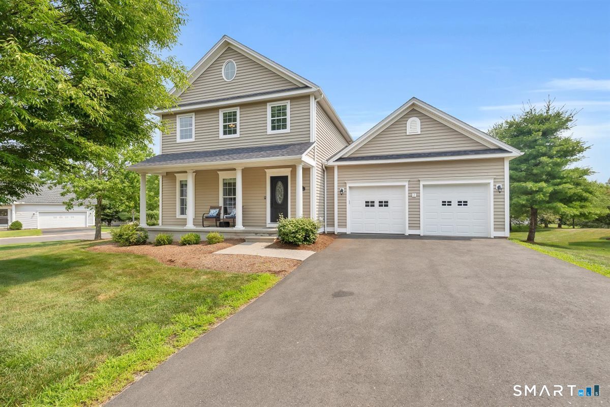 2 Chapman Chase Windsor Locks CT 06096
