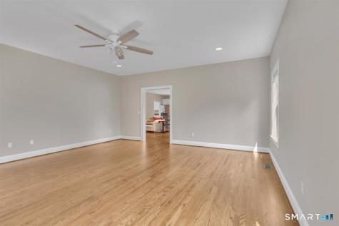 2 Chapman Chase Windsor Locks CT 06096