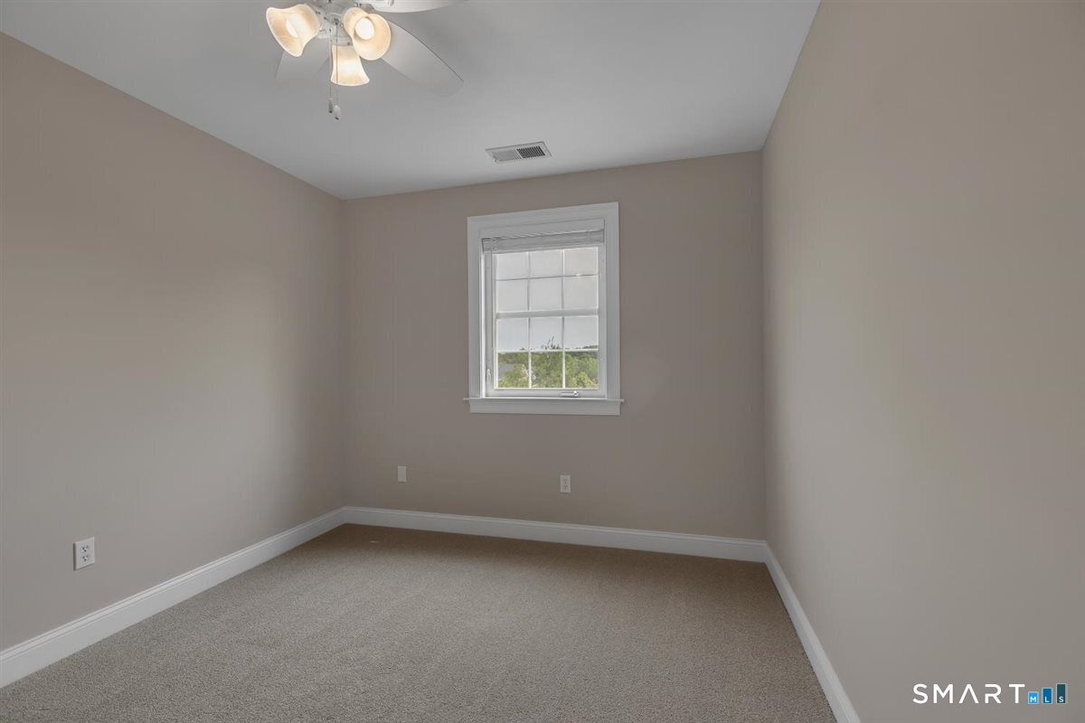 2 Chapman Chase Windsor Locks CT 06096