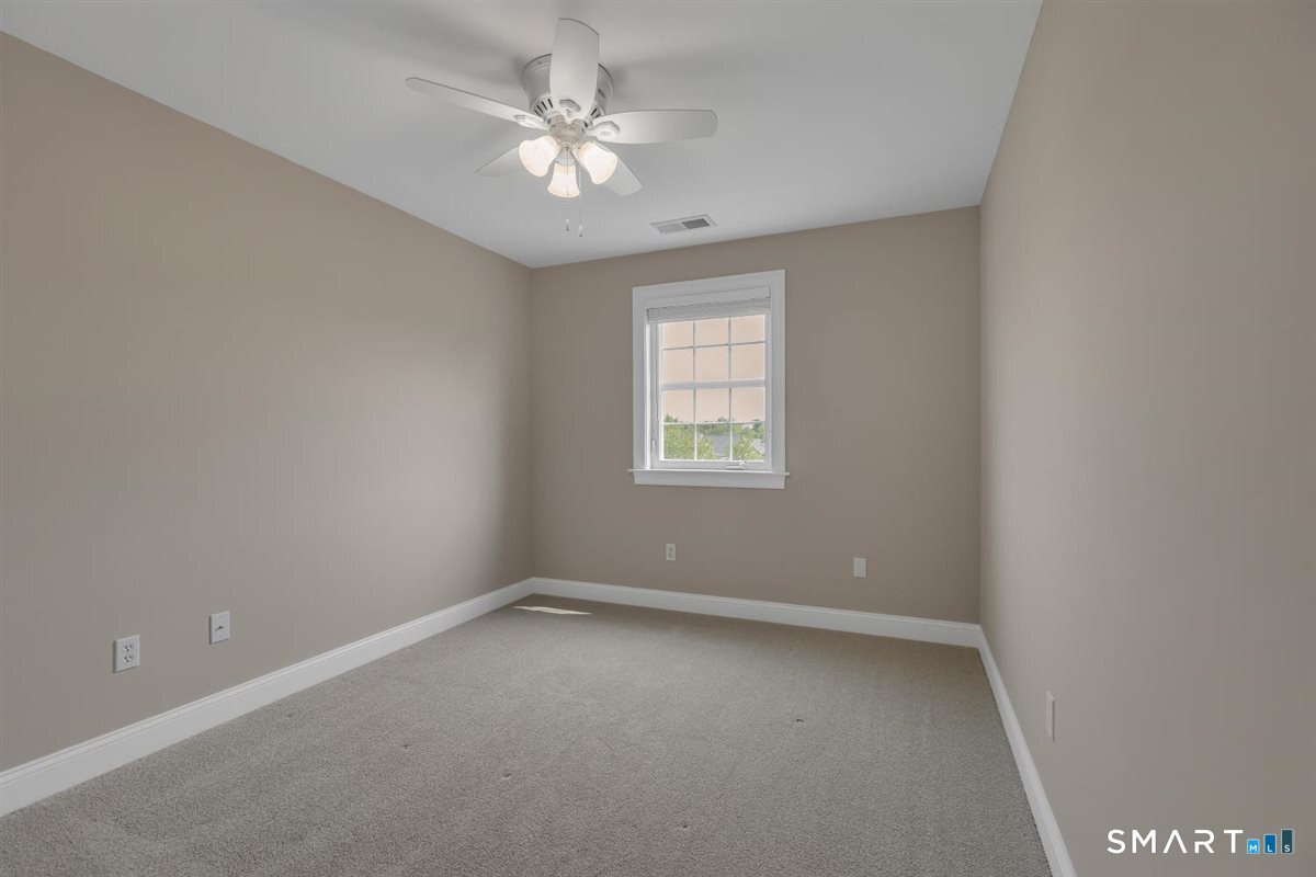 2 Chapman Chase Windsor Locks CT 06096