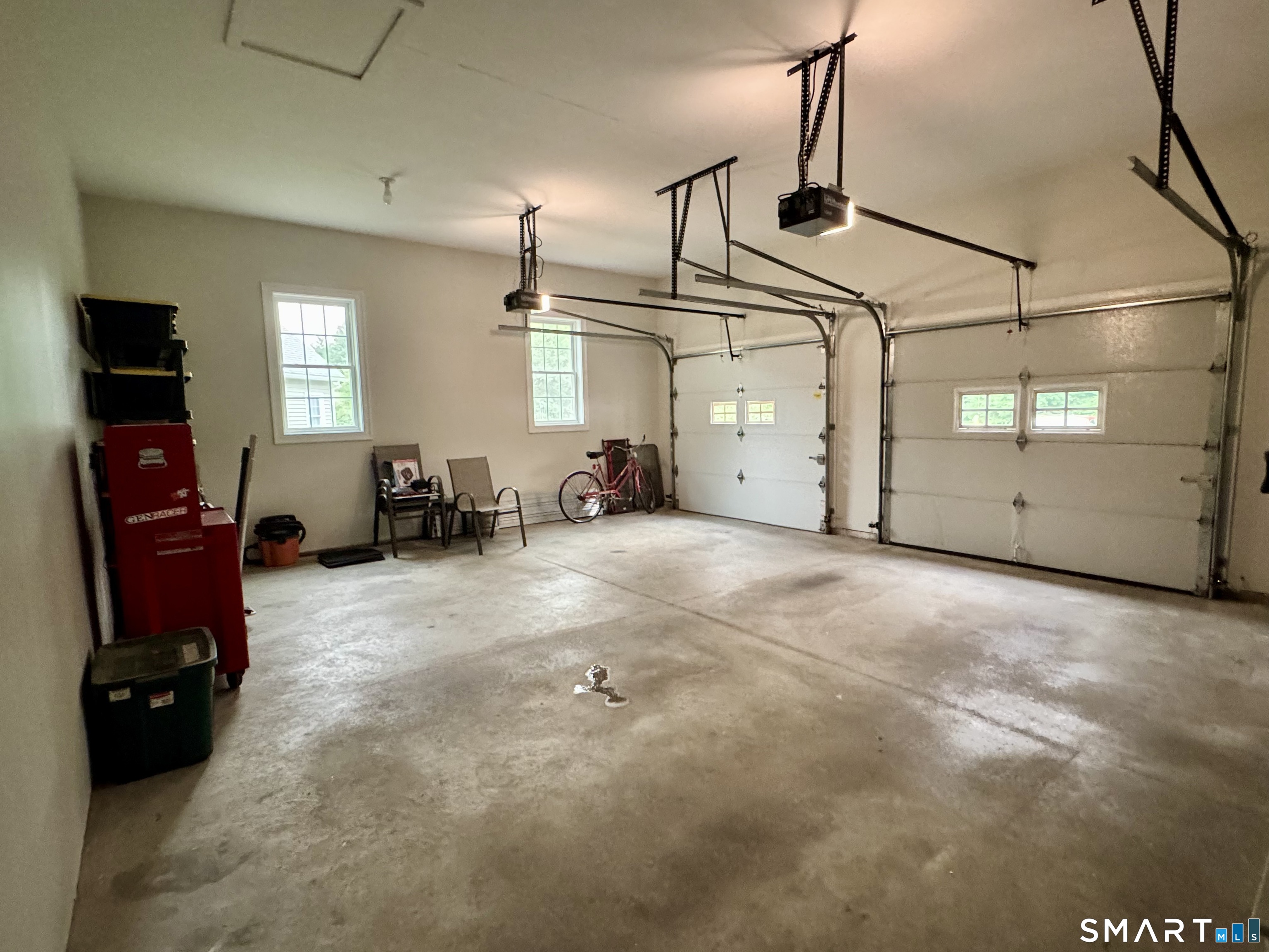 2 Chapman Chase Windsor Locks CT 06096