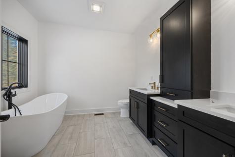 1517 Blackberry Place Cheshire CT 06410