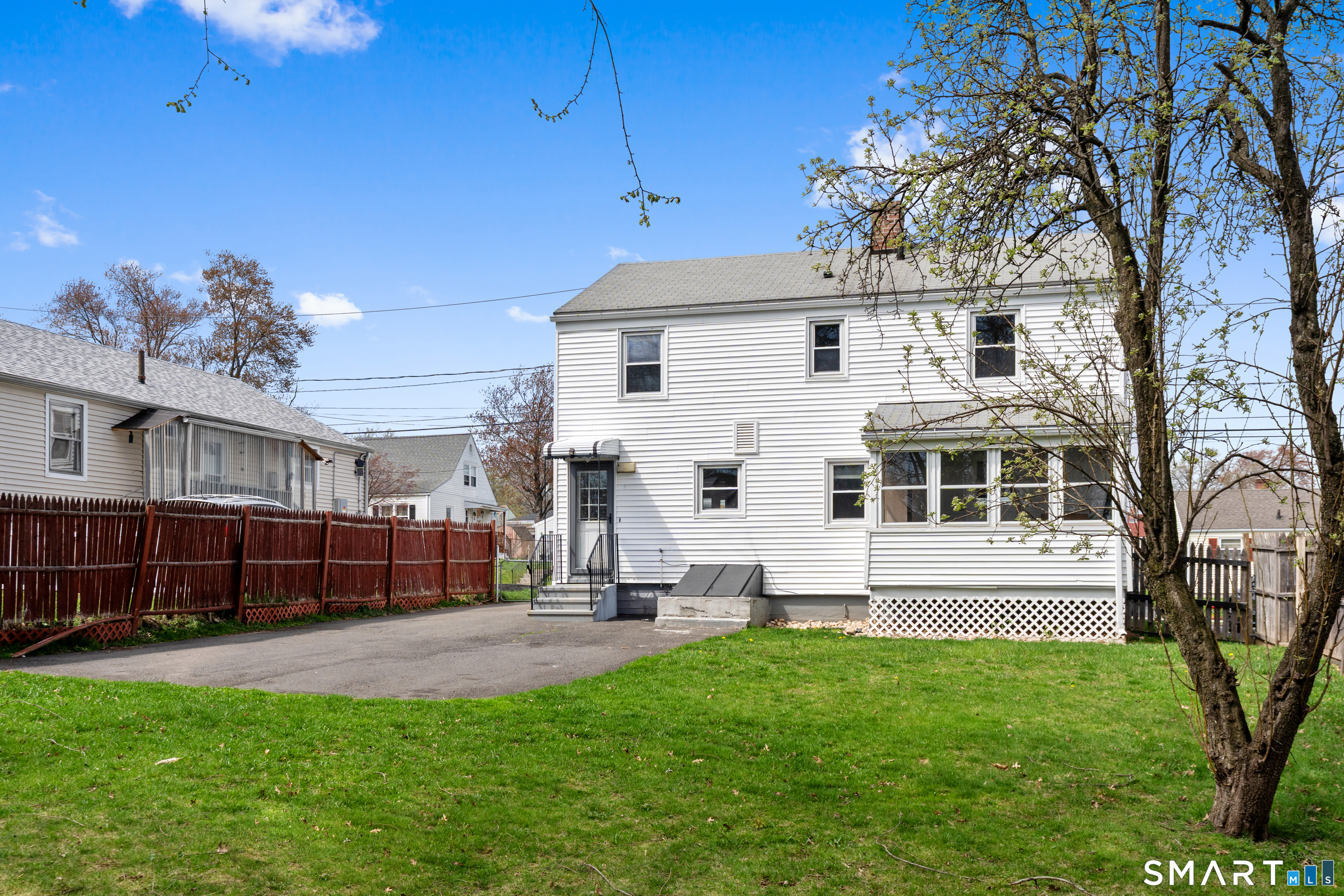 215 Goodrich Street Hartford CT 06114