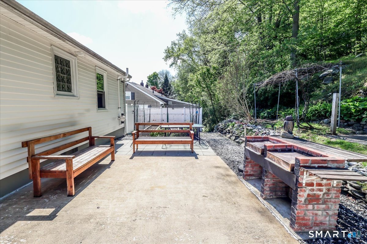 53 Webb Terrace Ansonia CT 06401