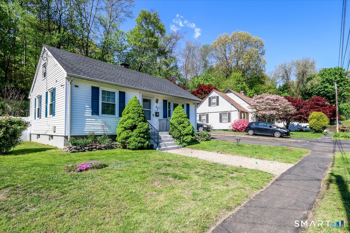 53 Webb Terrace Ansonia CT 06401