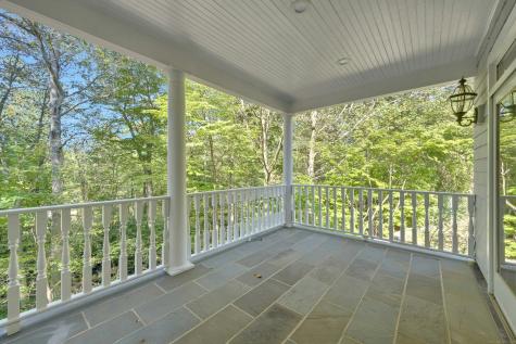 39 Running Brook Lane New Canaan CT 06840