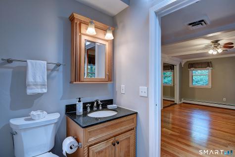 1387 New London Turnpike Glastonbury CT 06033