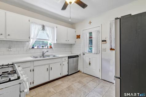 205 Cottage Street Monroe CT 06468