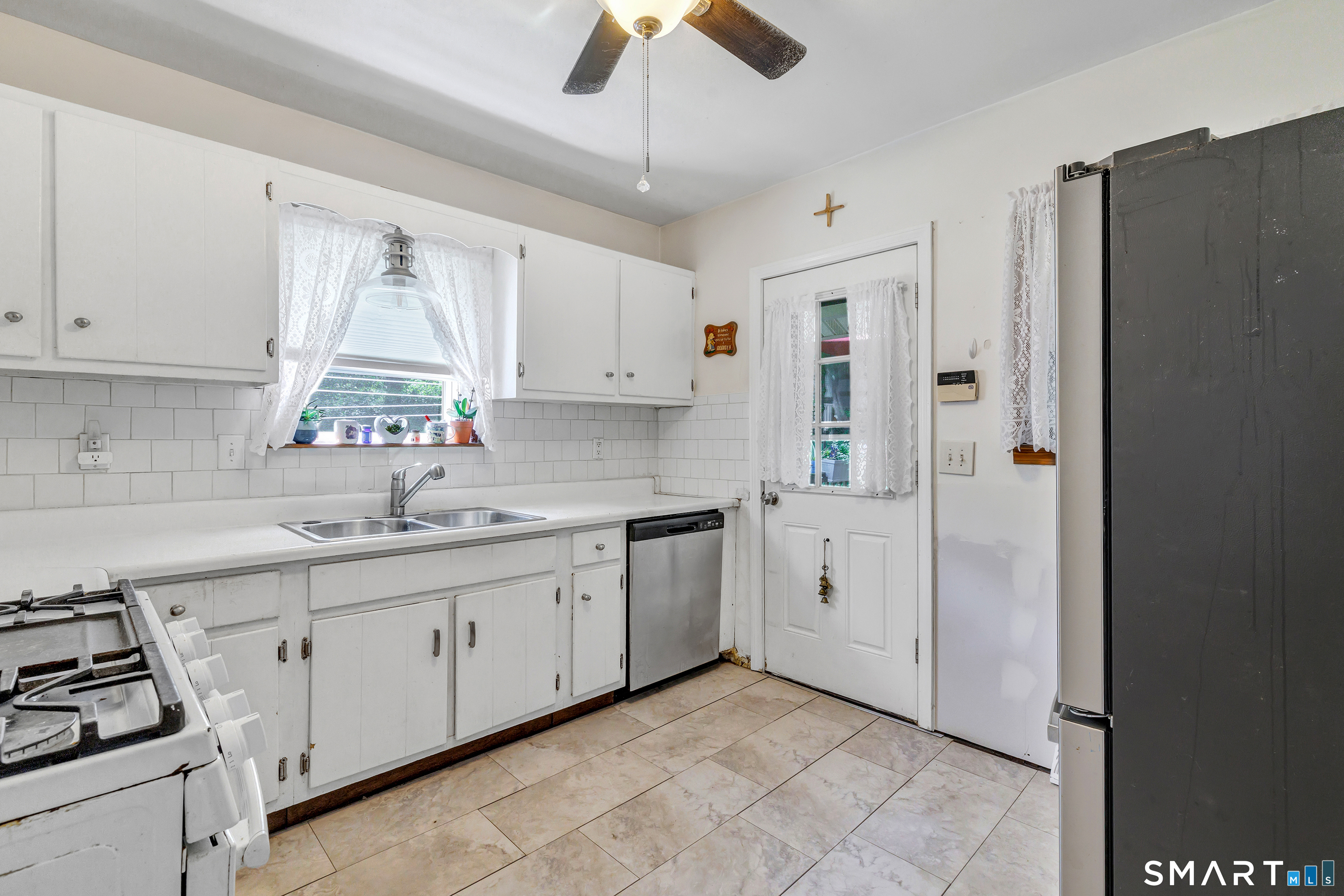 205 Cottage Street Monroe CT 06468