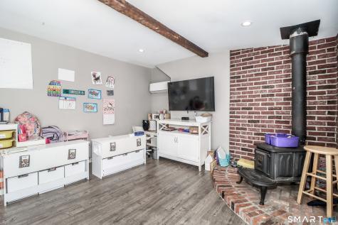 20 Puritan Valley Road Brookfield CT 06804