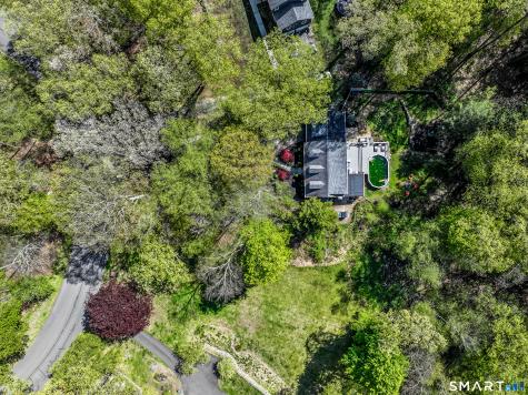 20 Puritan Valley Road Brookfield CT 06804