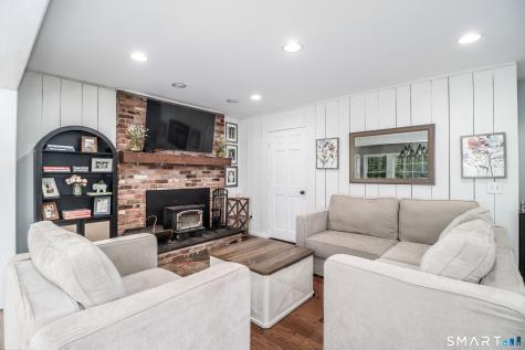 20 Puritan Valley Road Brookfield CT 06804