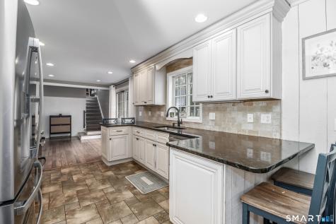 20 Puritan Valley Road Brookfield CT 06804