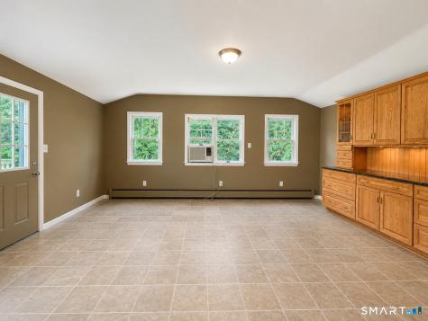 19 Hillside Circle Brookfield CT 06804