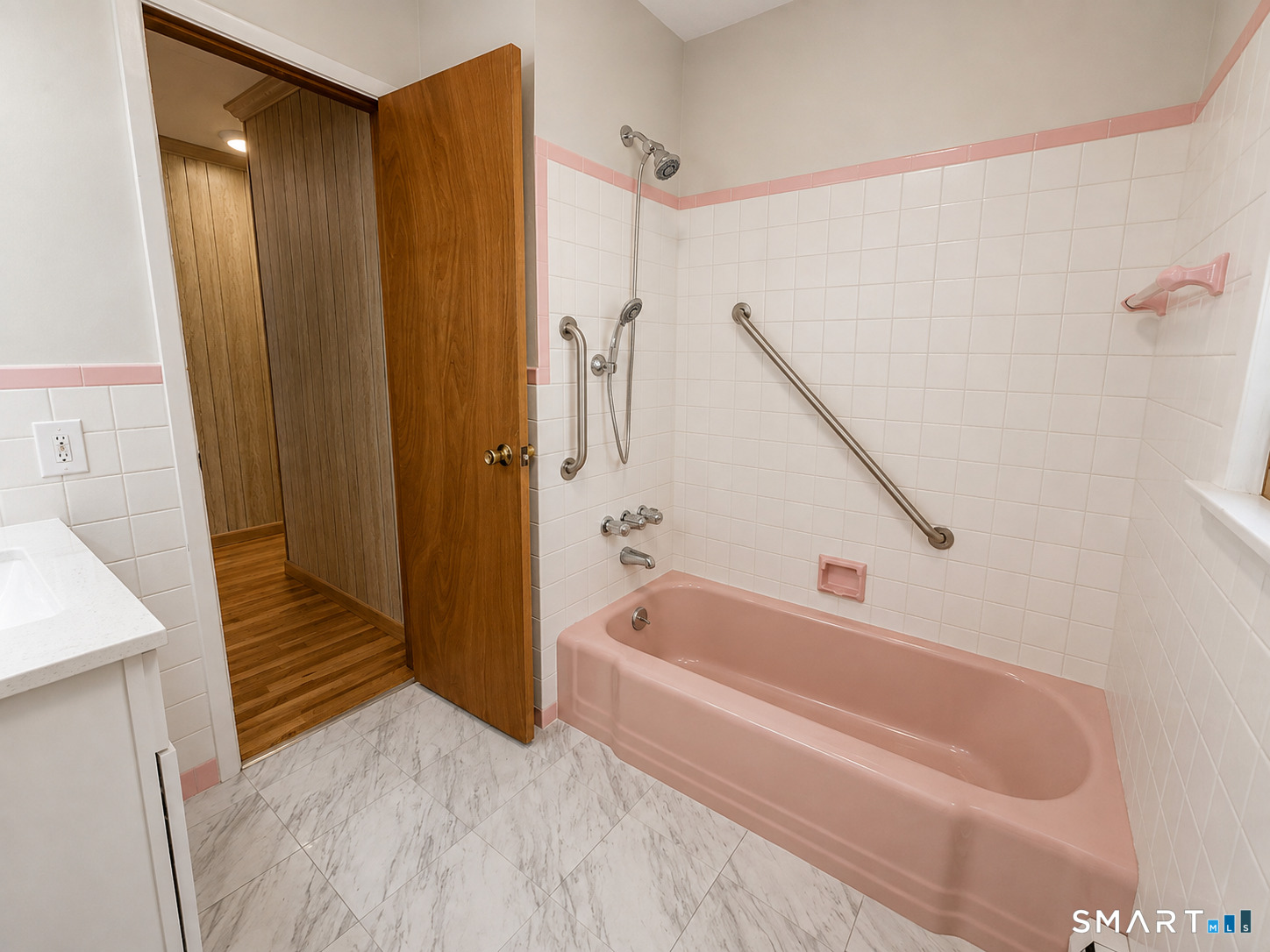 19 Hillside Circle Brookfield CT 06804
