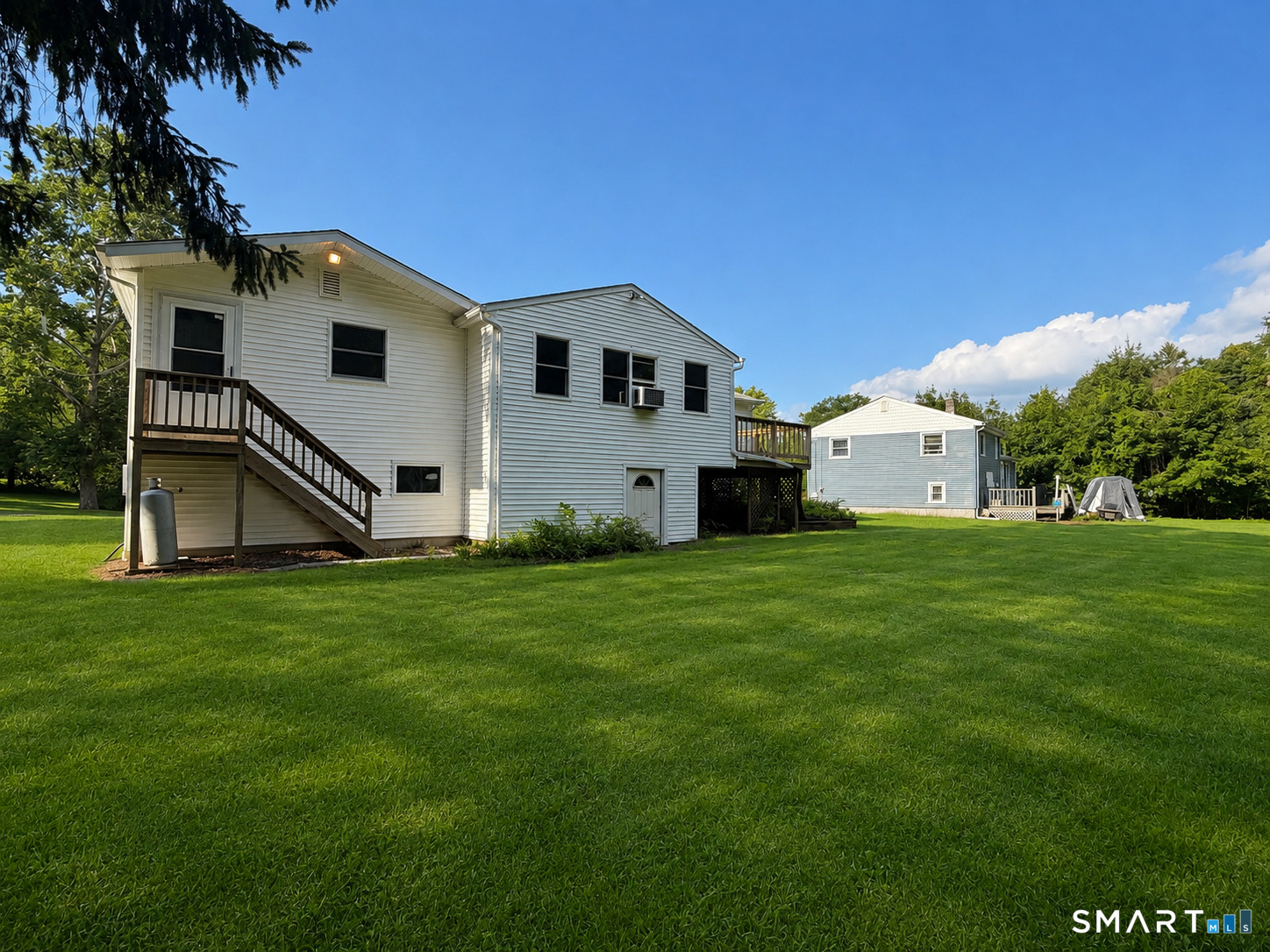 19 Hillside Circle Brookfield CT 06804