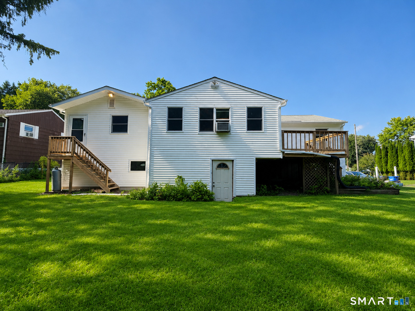 19 Hillside Circle Brookfield CT 06804