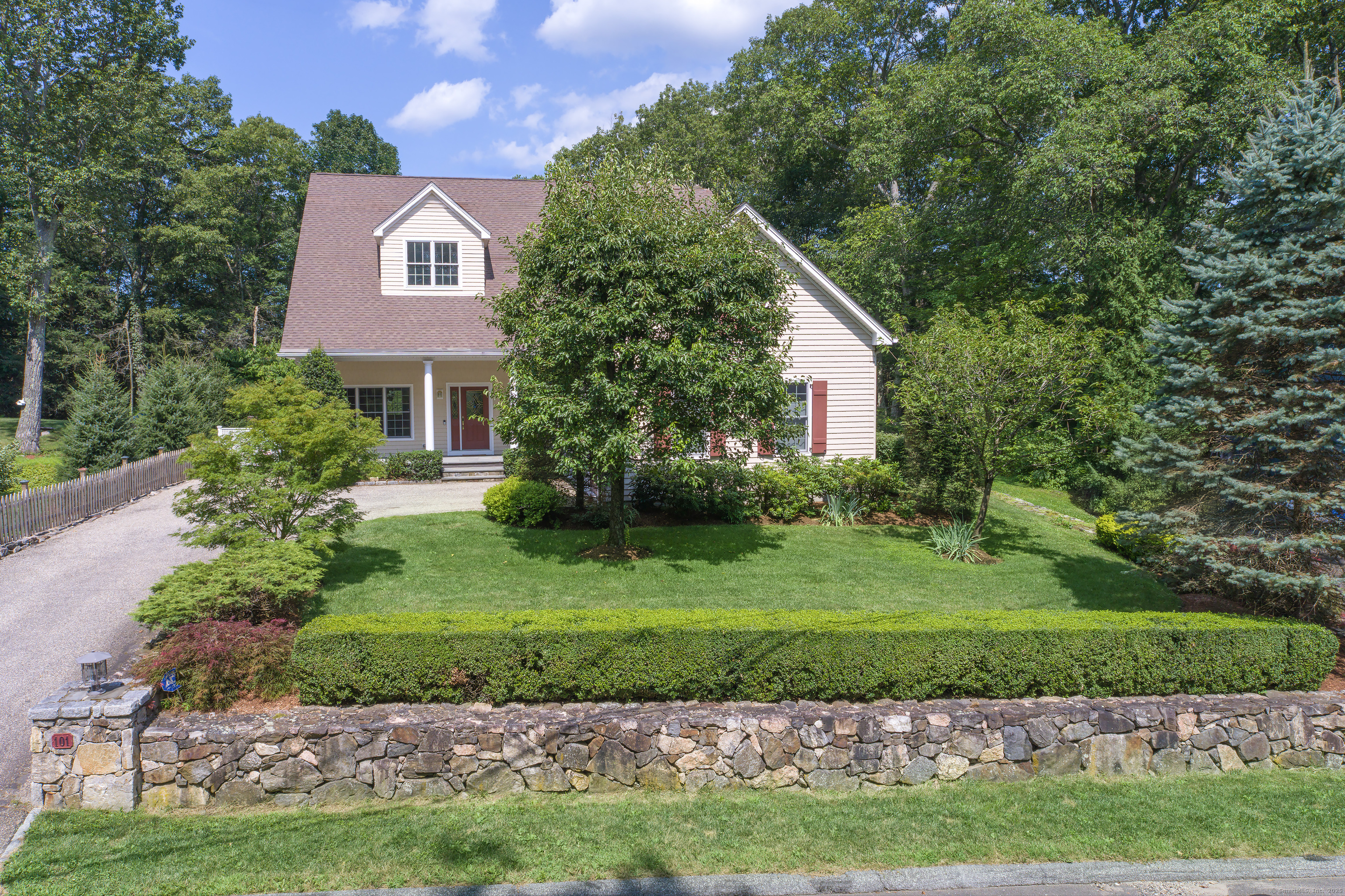 101 Carol Street Danbury CT 06810