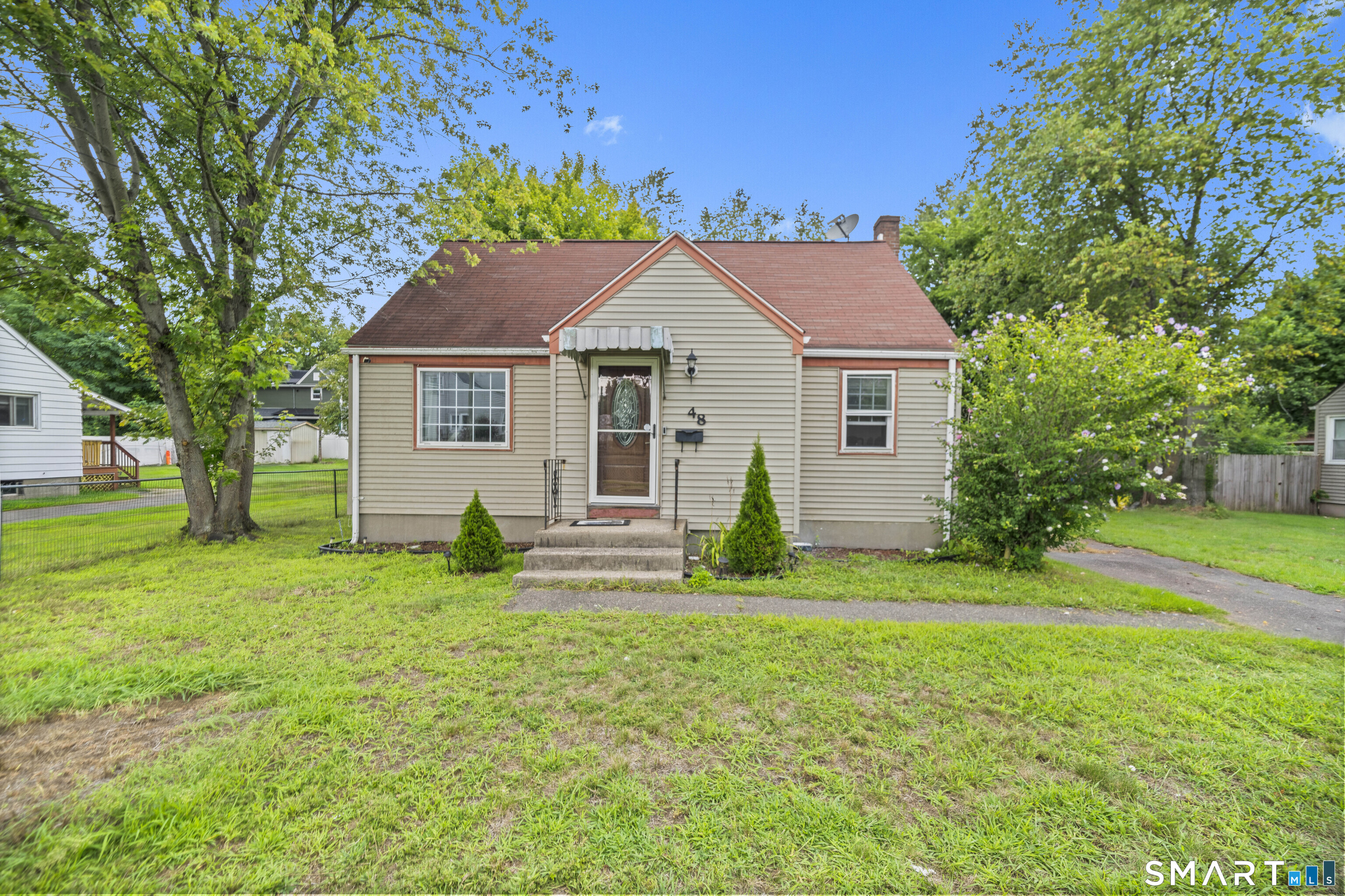 48 Park Avenue East Hartford CT 06108