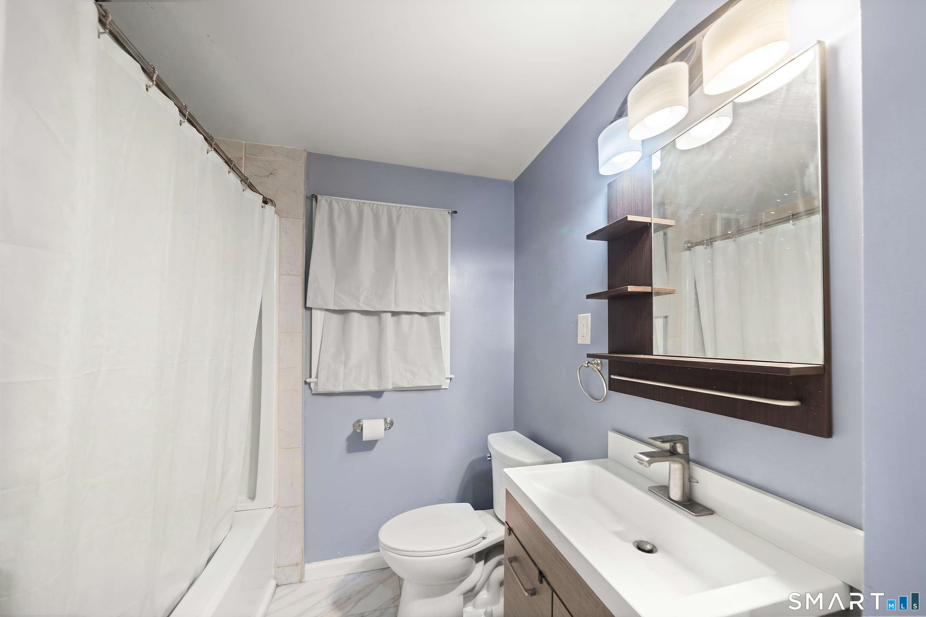 48 Park Avenue East Hartford CT 06108
