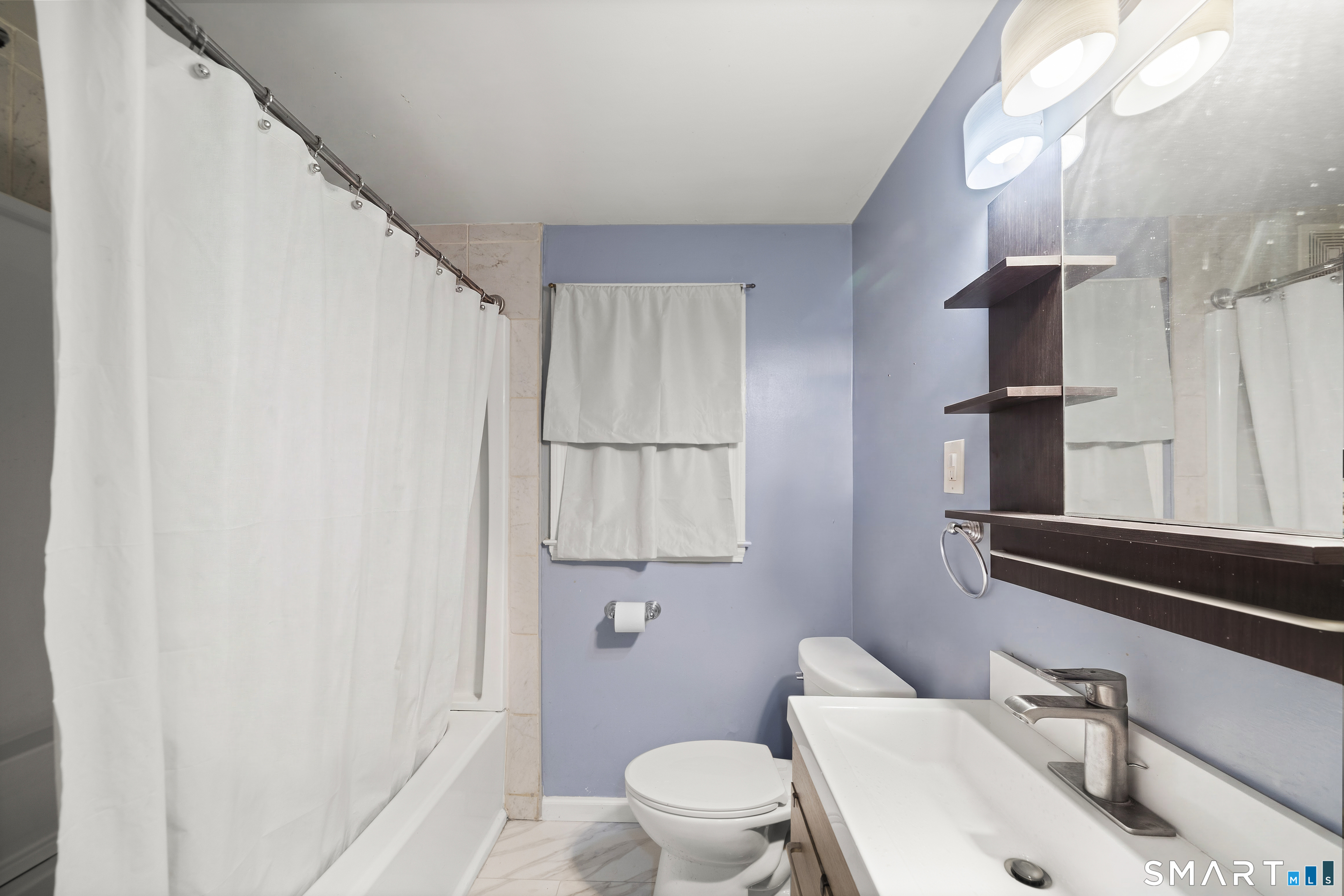48 Park Avenue East Hartford CT 06108