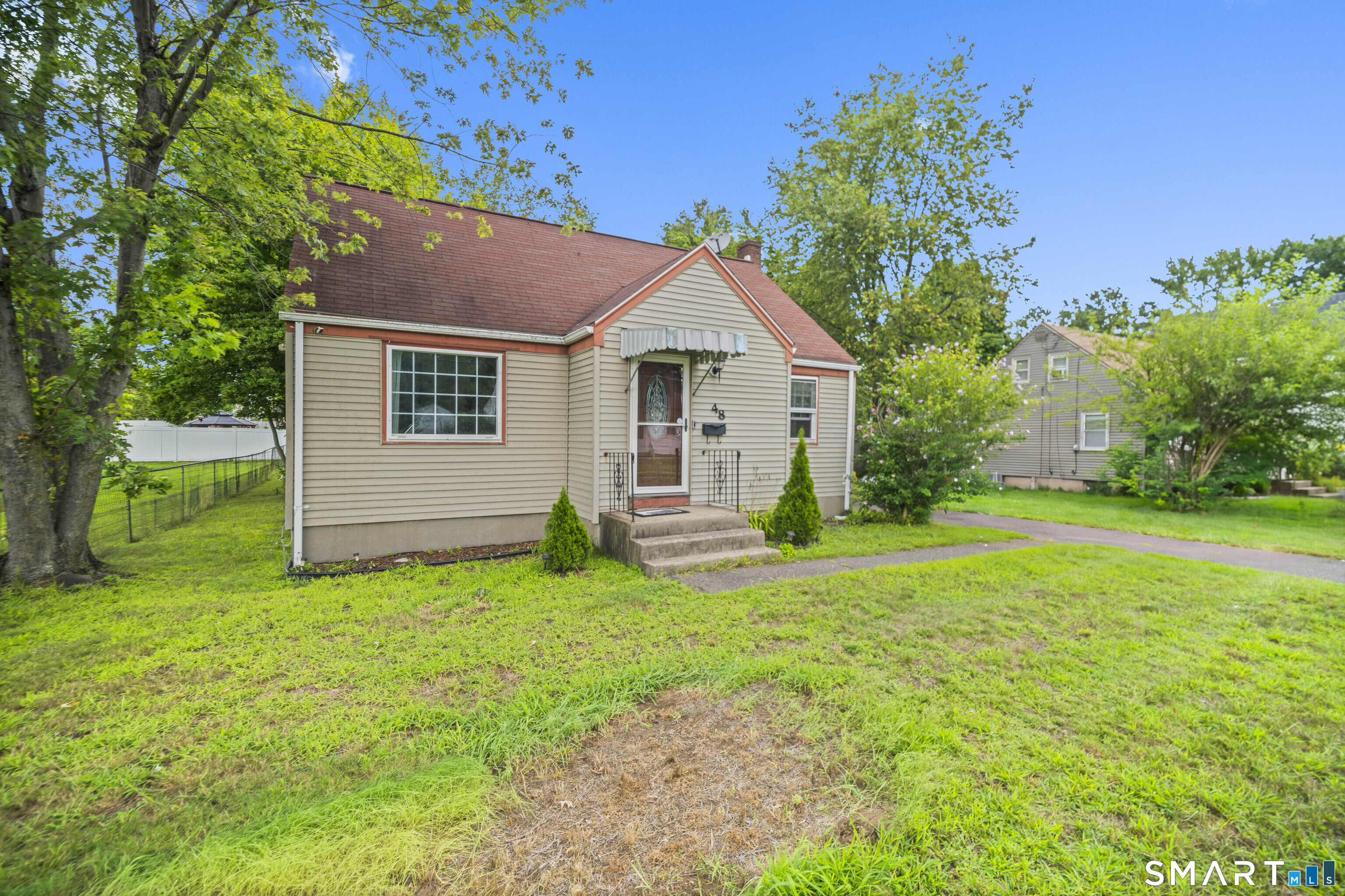 48 Park Avenue East Hartford CT 06108