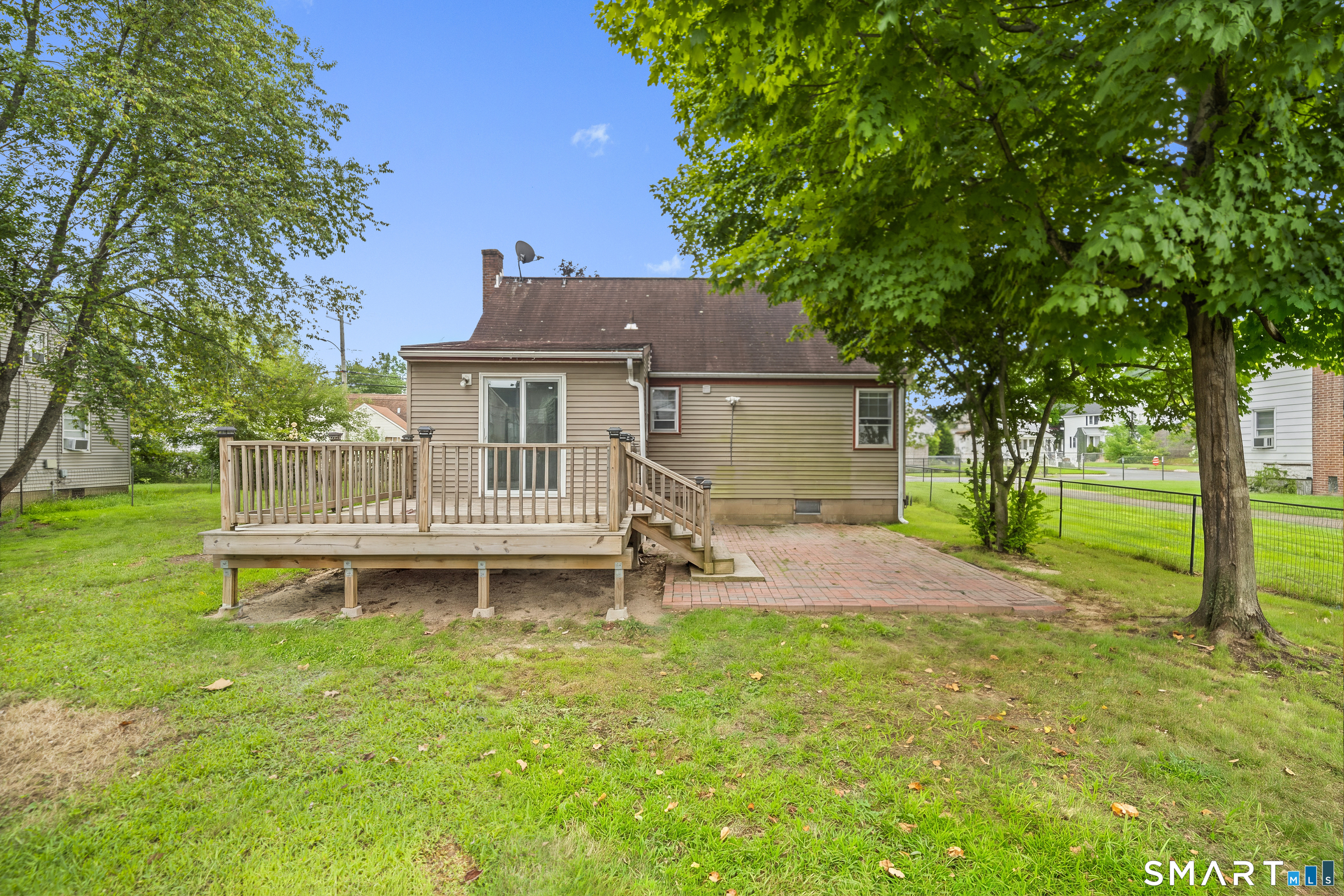 48 Park Avenue East Hartford CT 06108