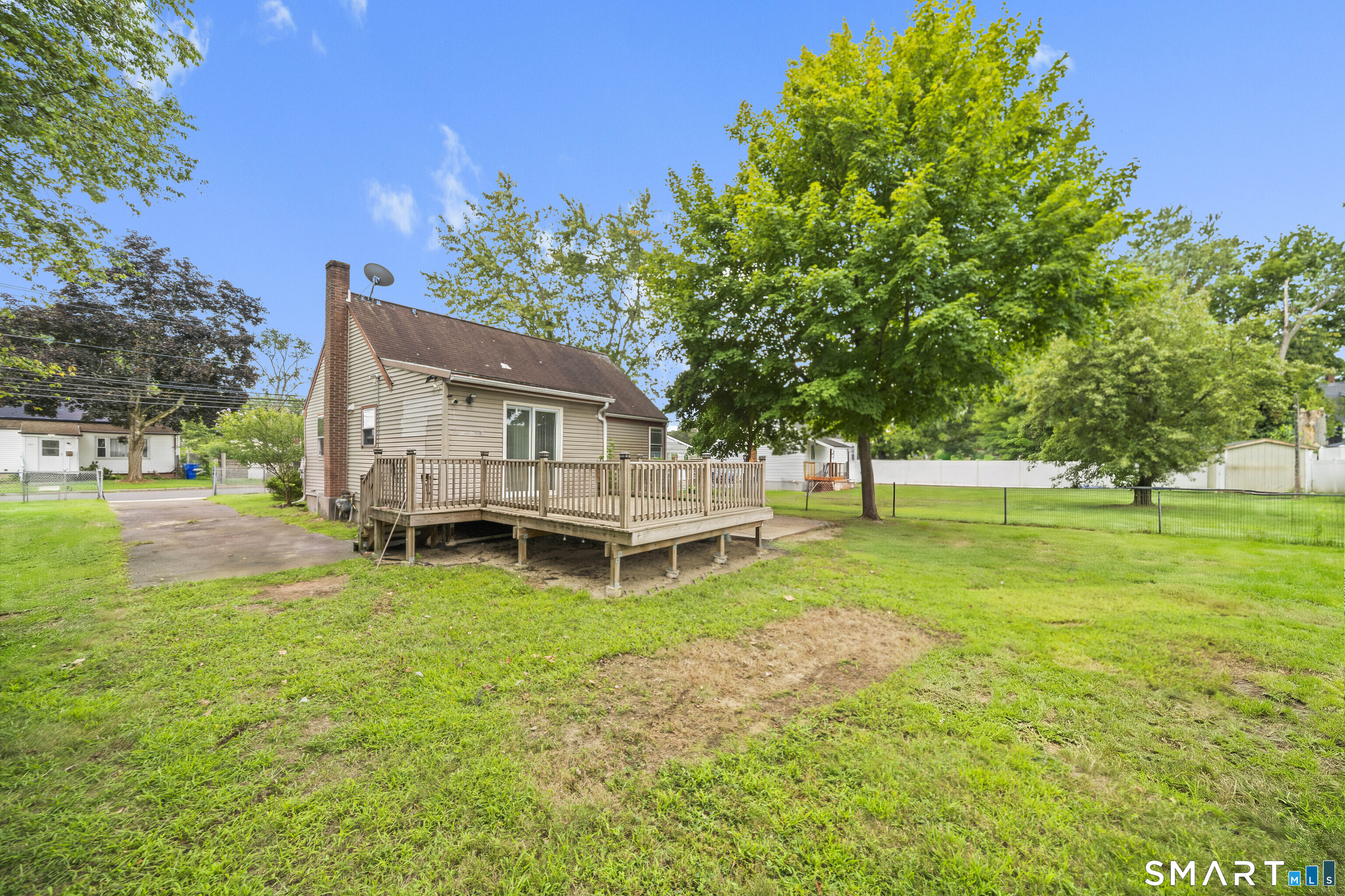 48 Park Avenue East Hartford CT 06108