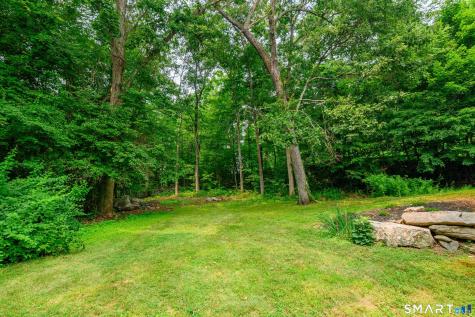 2 Sutherland Drive Newtown CT 06482