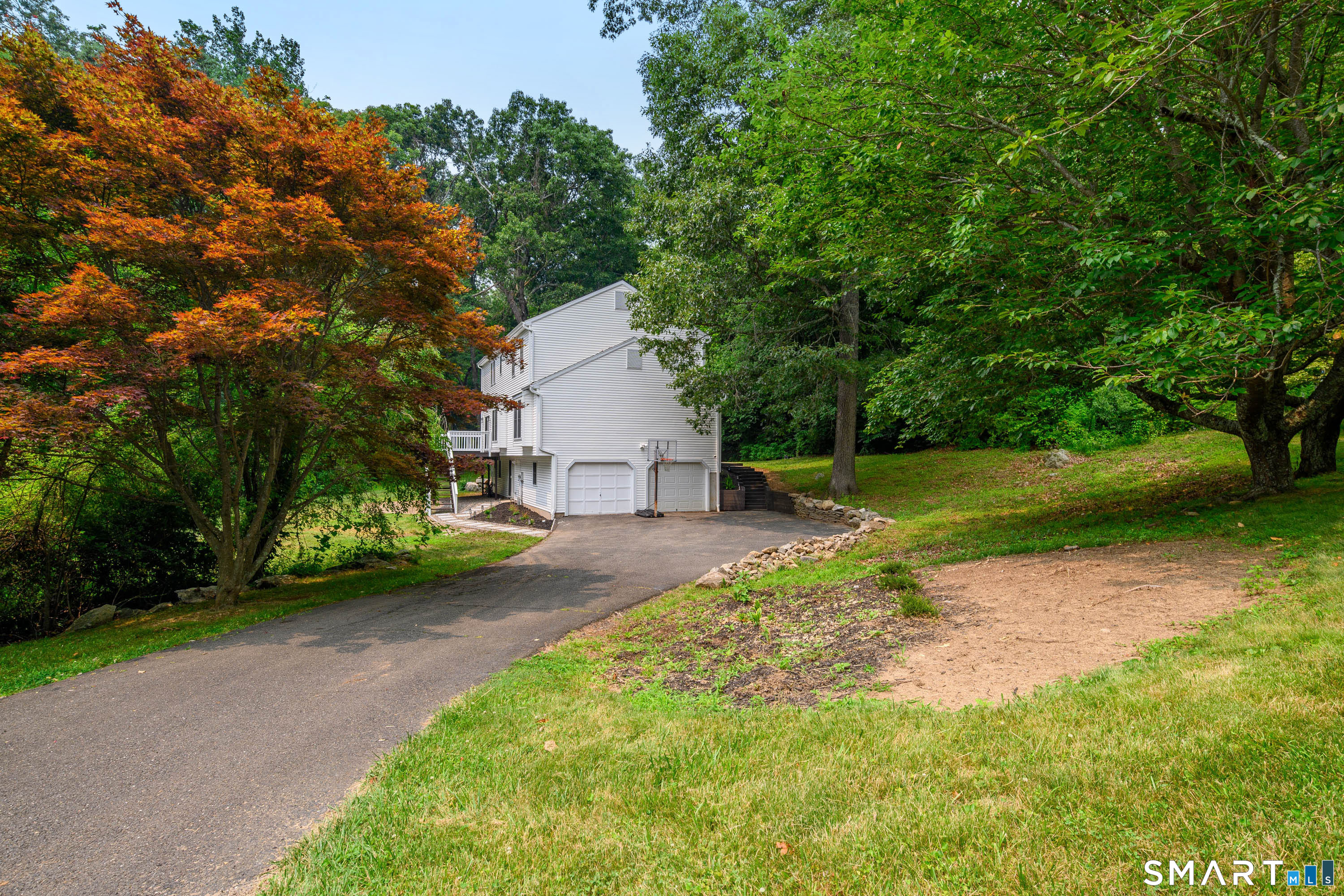 2 Sutherland Drive Newtown CT 06482