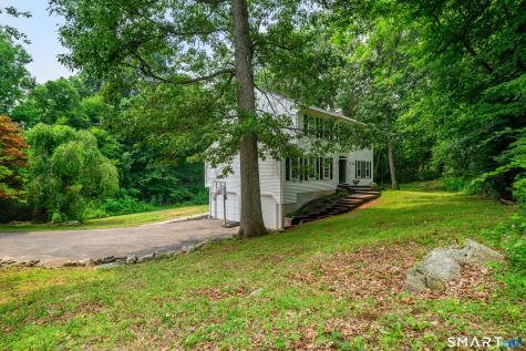 2 Sutherland Drive Newtown CT 06482