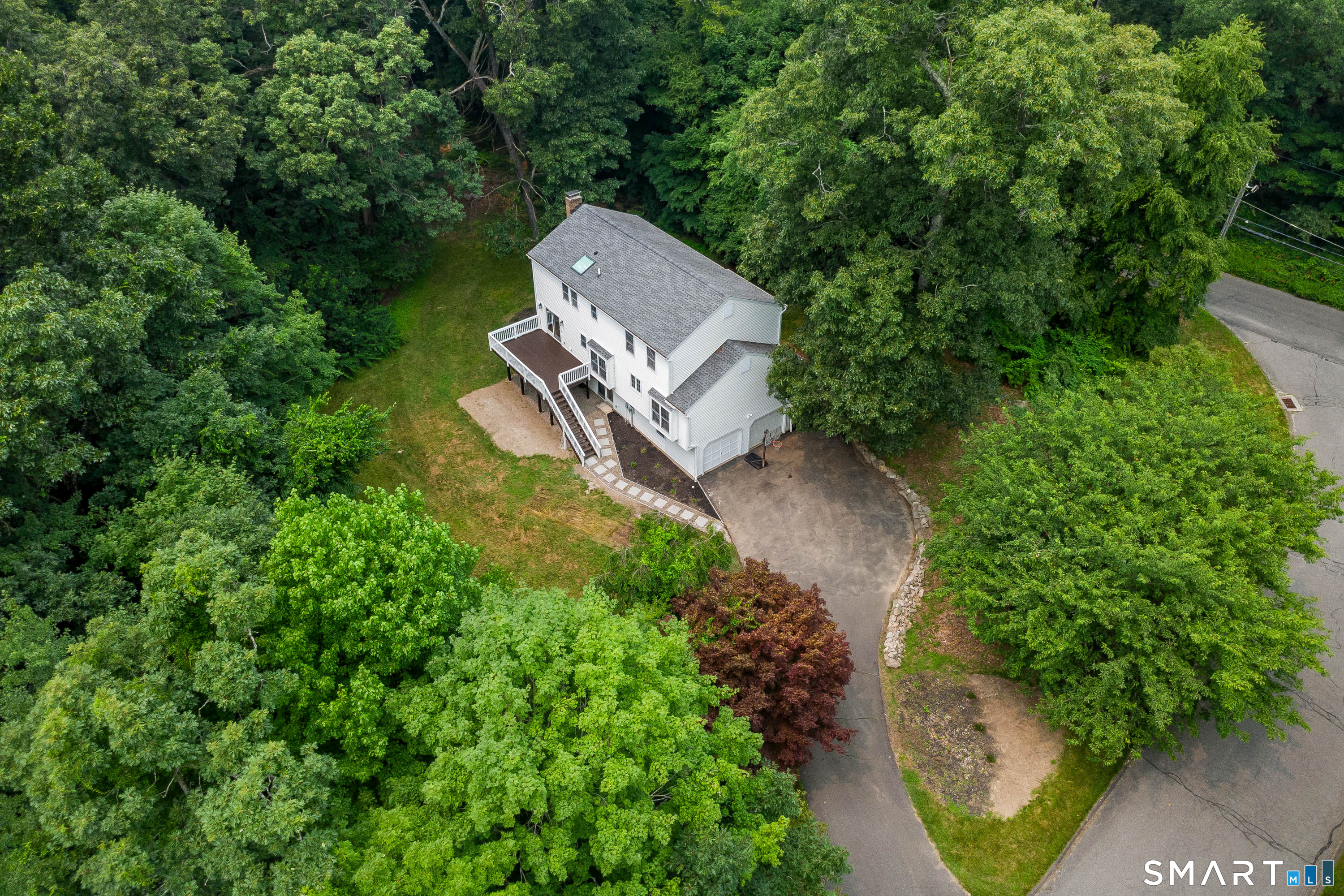 2 Sutherland Drive Newtown CT 06482