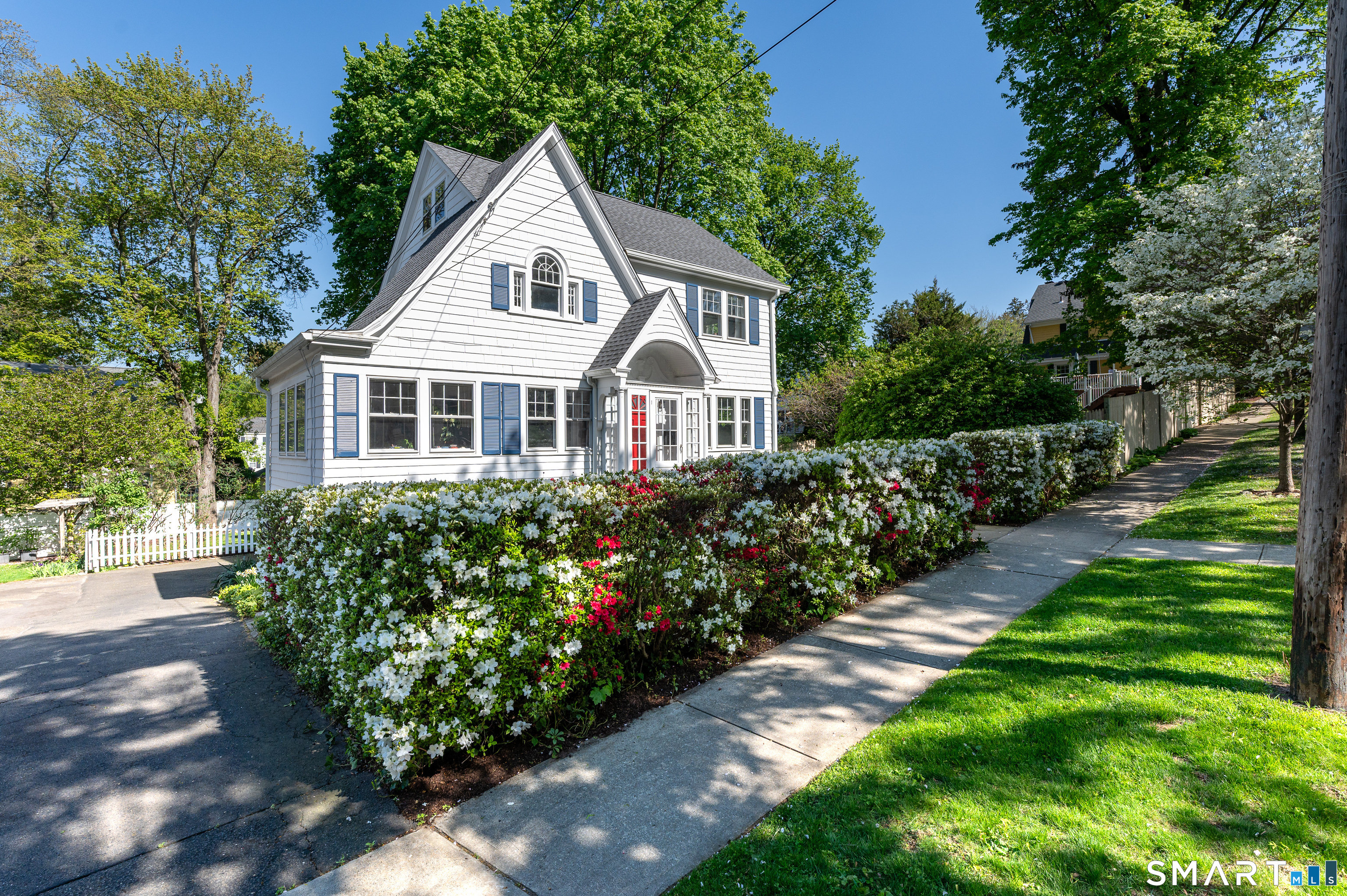 15 Brooklawn Avenue Stamford CT 06906
