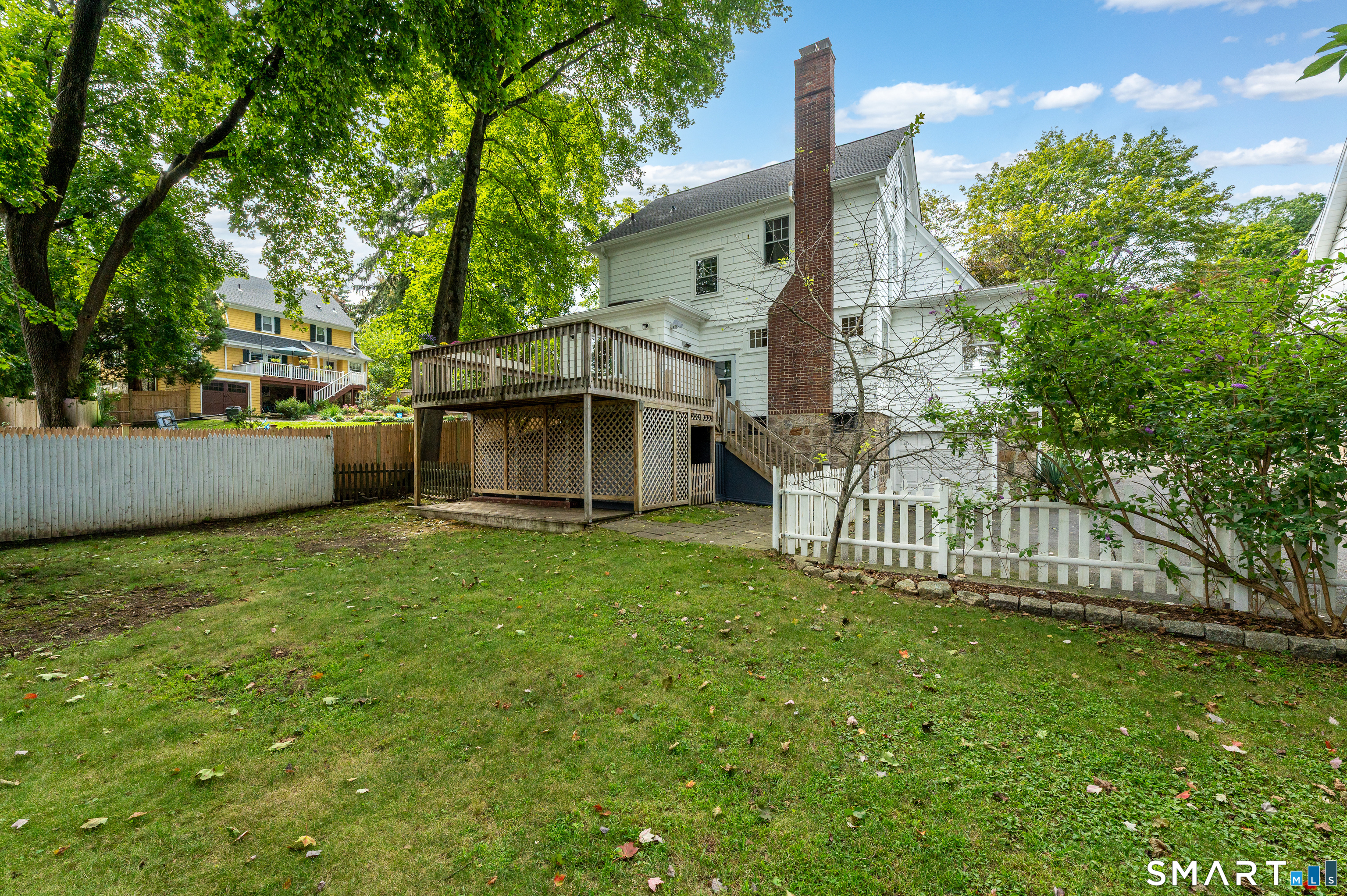 15 Brooklawn Avenue Stamford CT 06906