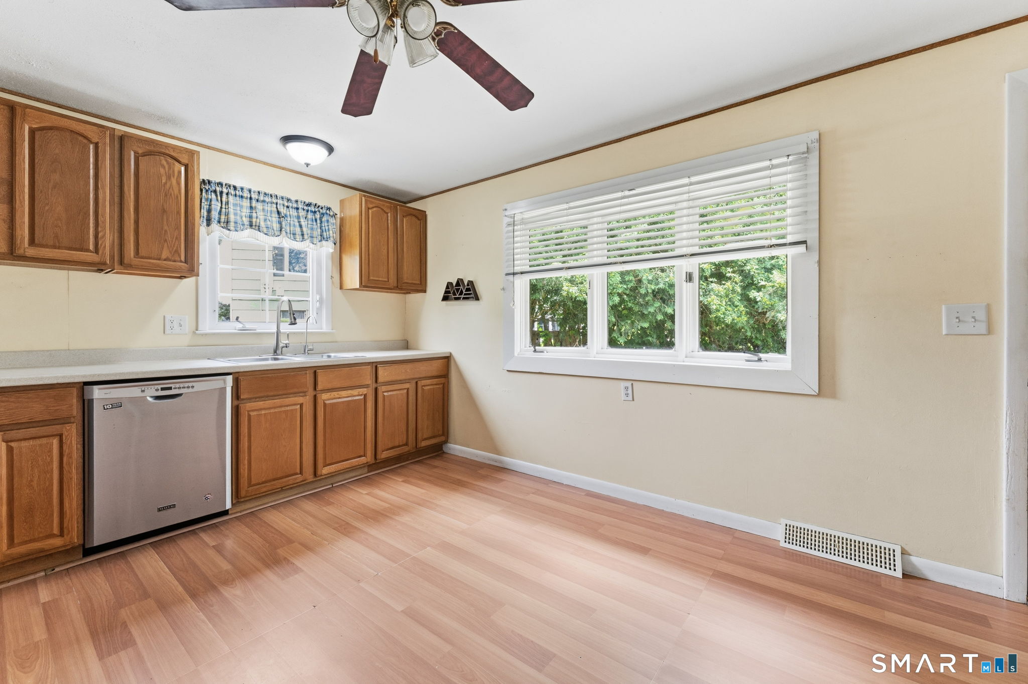 51 Orchard Drive Montville CT 06382