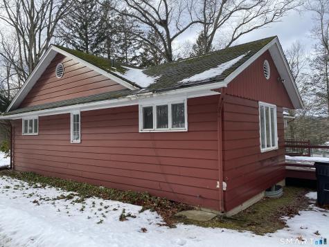 17 Mauweehoo Hill Sherman CT 06784