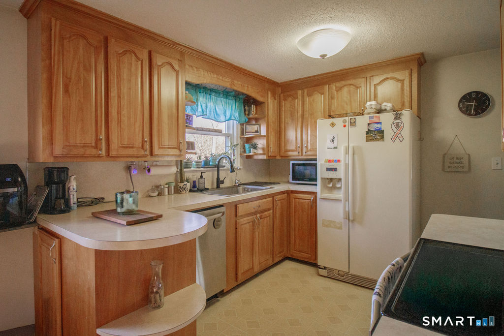 49 Daley Street Bristol CT 06010