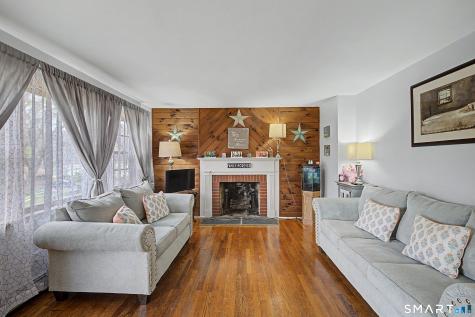 11 Clearview Drive New Milford CT 06776