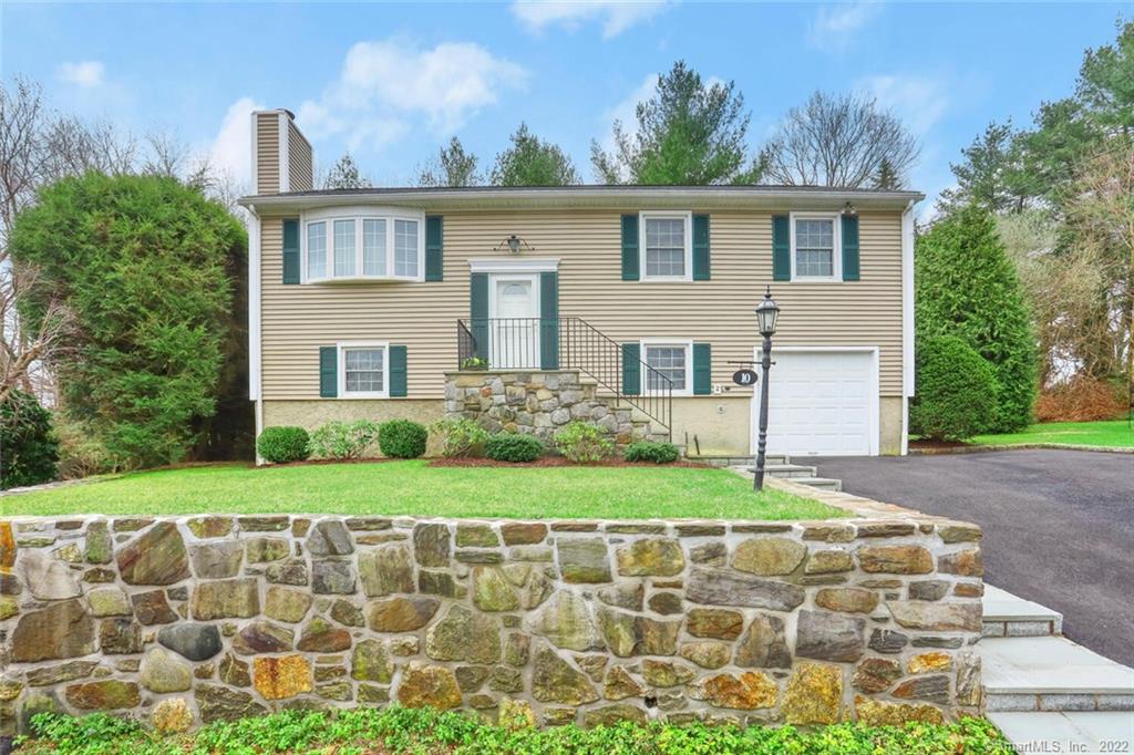 10 Gard Court Greenwich CT 06831