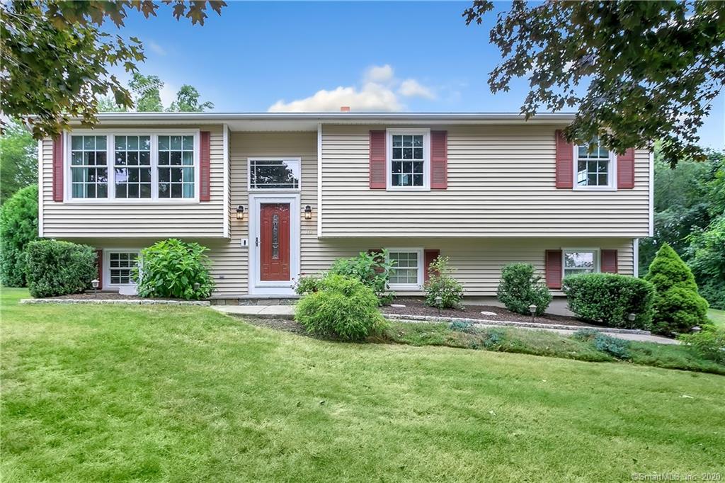 18 Hamilton Drive Shelton CT 06484